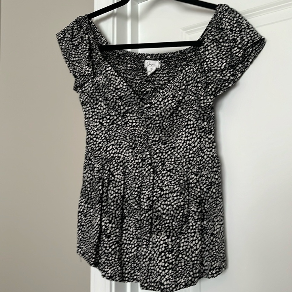 Cap sleeve ditzy top